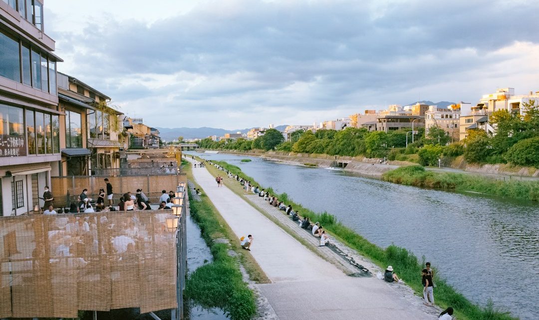 Restaurants bord Garonne Toulouse : accès plage et vue