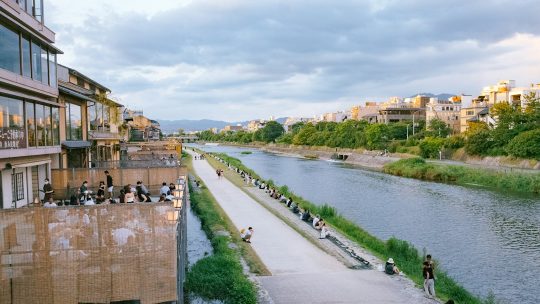 Restaurants bord Garonne Toulouse : accès plage et vue